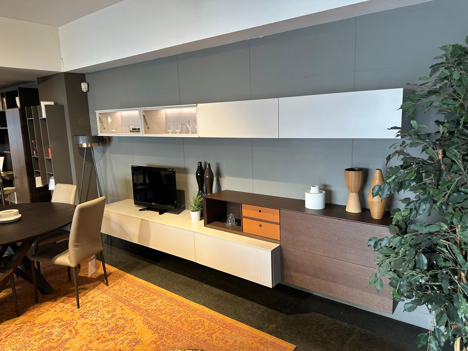 Soggiorno Outlet Tr Top Lops Rays 1