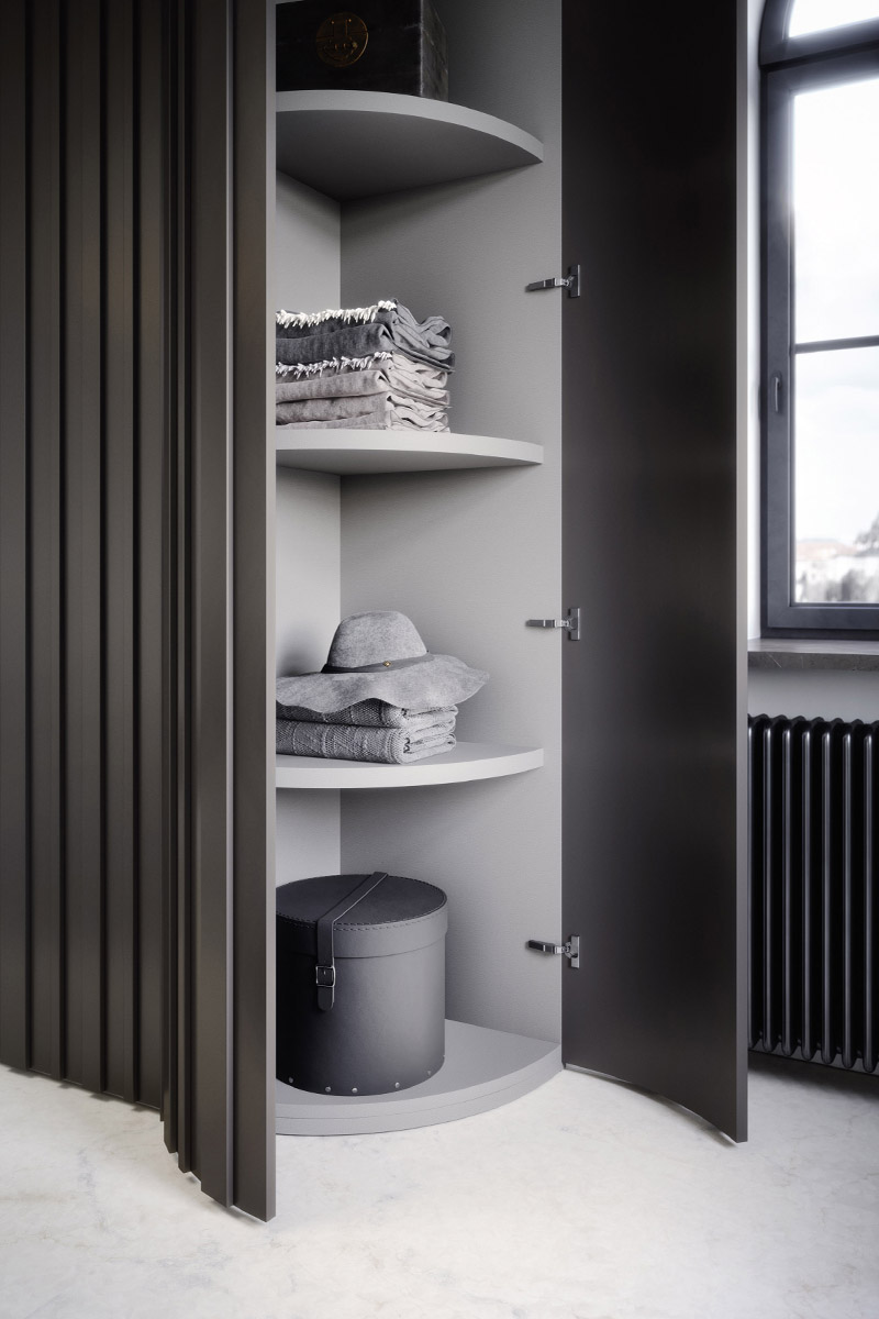 Armadio moderno battente Top Lops Progetto anta Stave 6