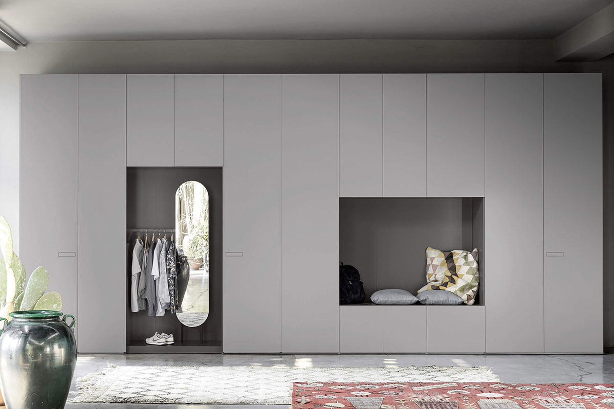 Armadio moderno battente Top Lops Progetto anta Alfa 1