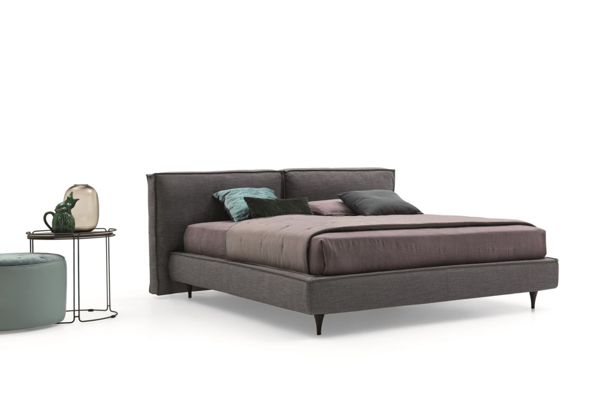 Letto matrimoniale moderno imbottito Ditre Flann 2