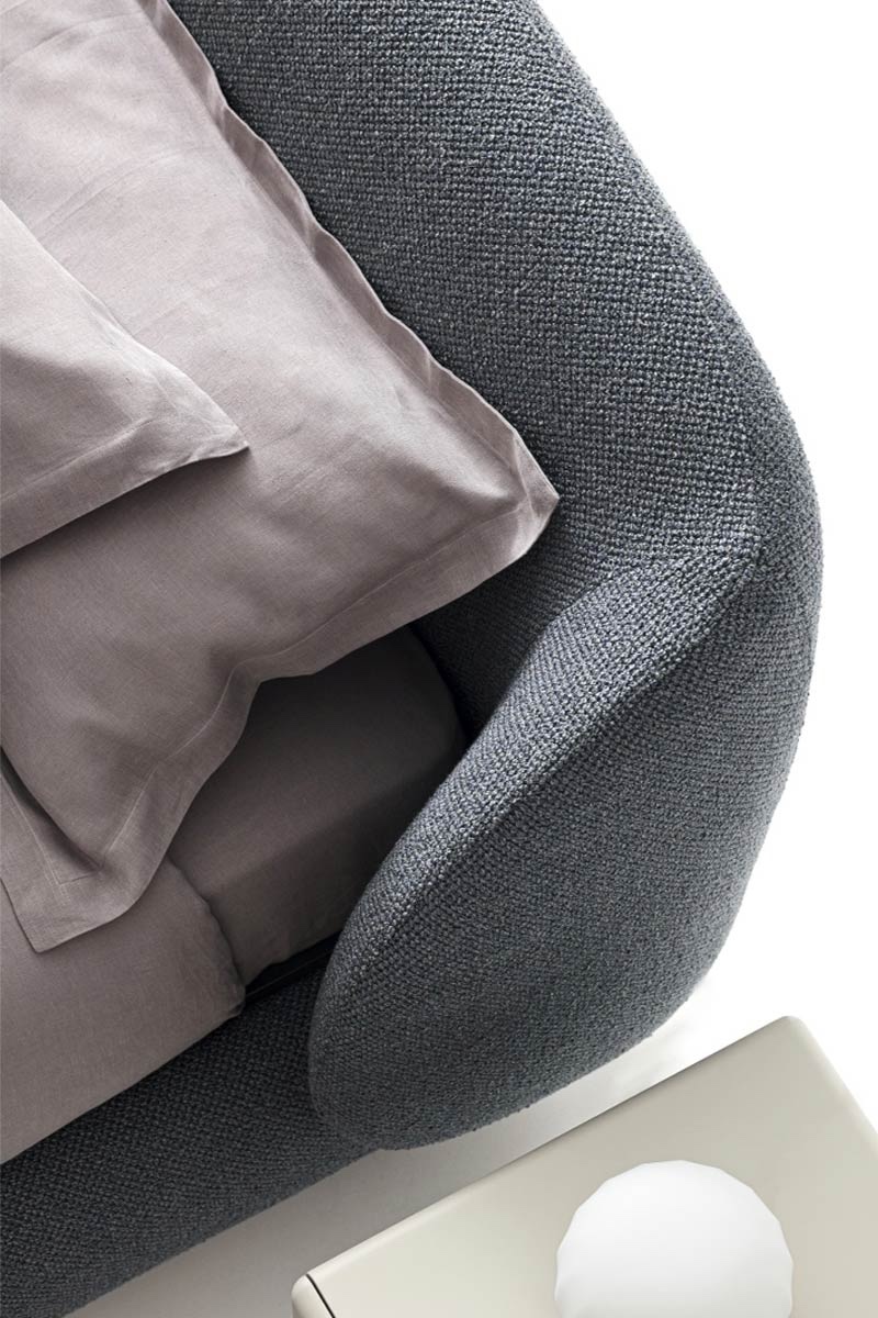 Letto matrimoniale moderno imbottito Ditre Pacific 8