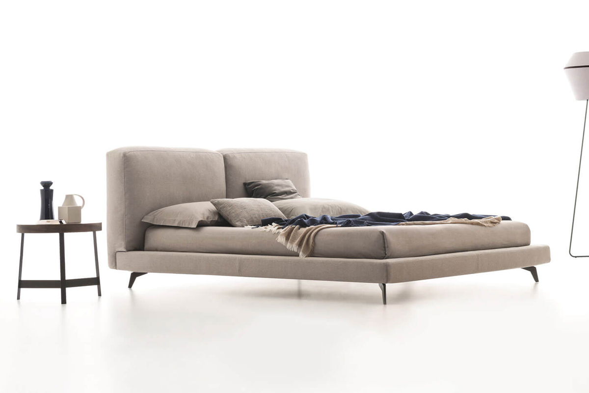 Letto matrimoniale moderno imbottito Ditre Sound 3