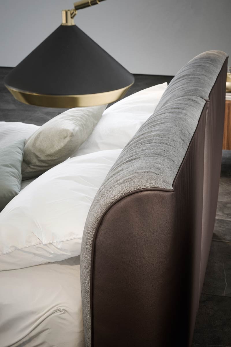 Letto matrimoniale moderno imbottito Top Lops Belleville 5