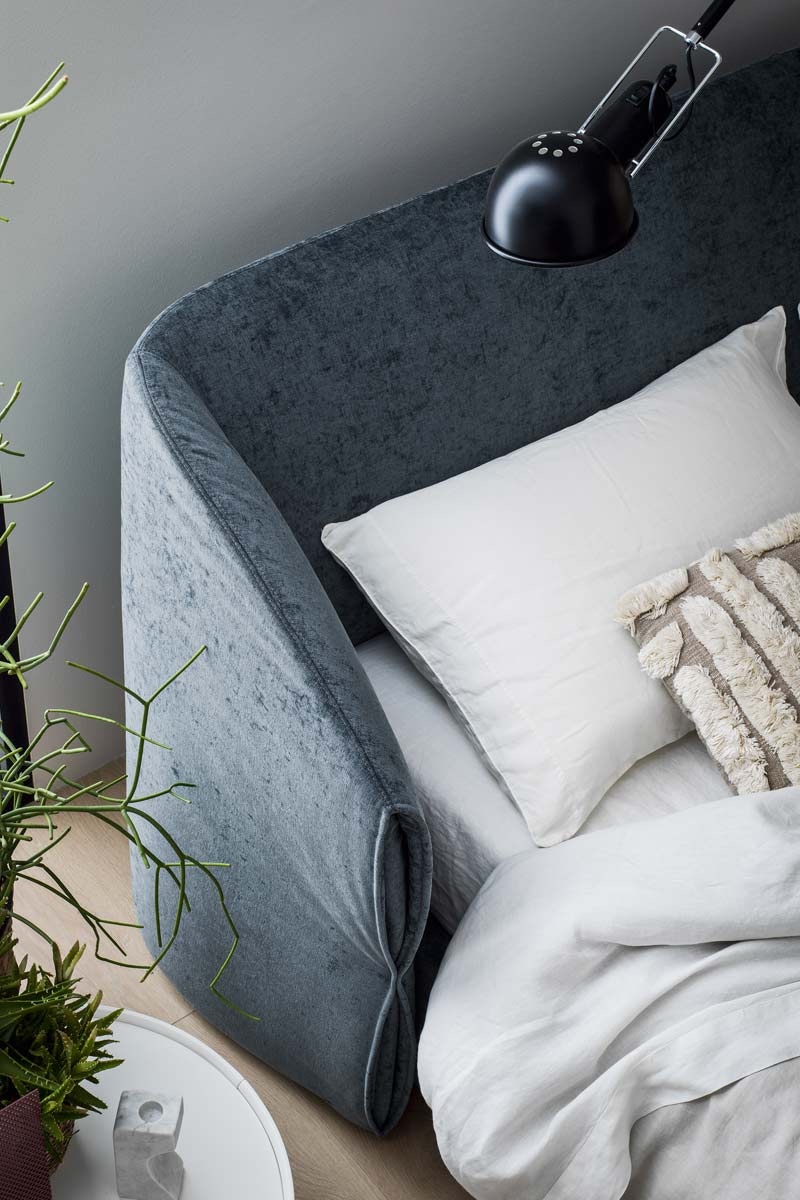 Letto matrimoniale moderno imbottito Top Lops Hide 5