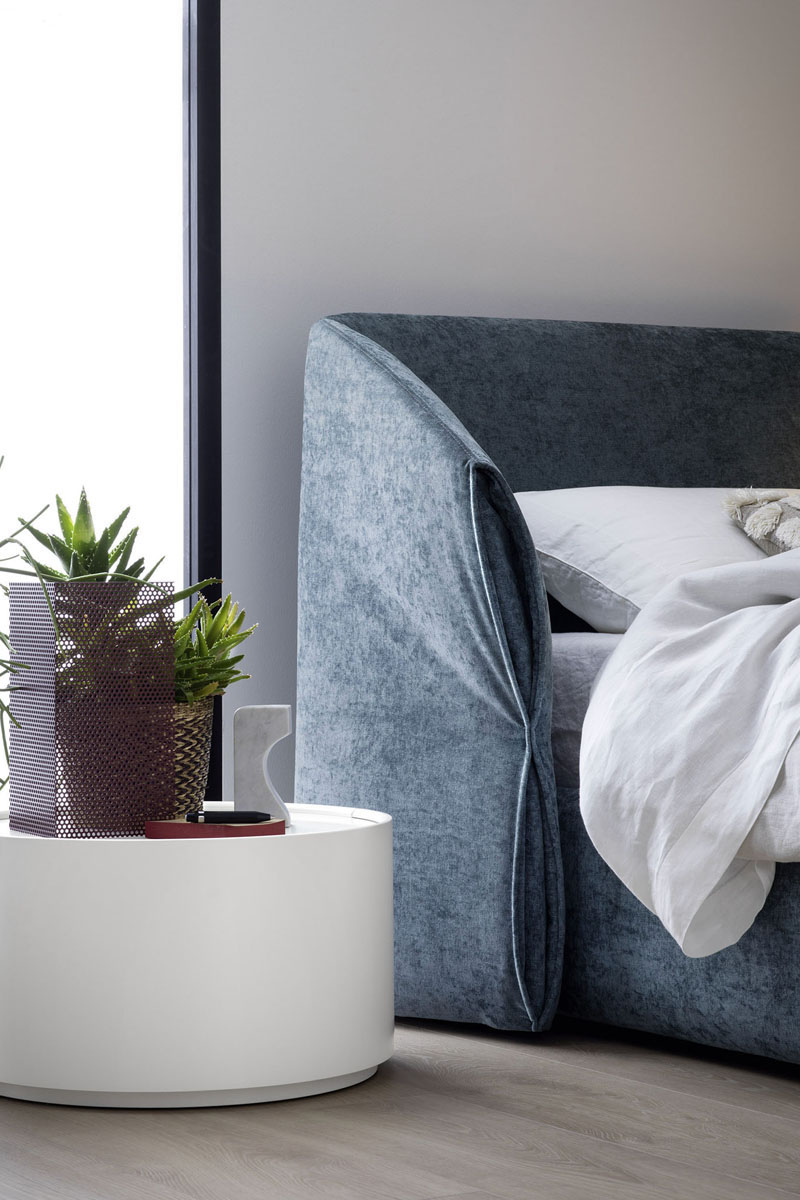 Letto matrimoniale moderno imbottito Top Lops Hide 3