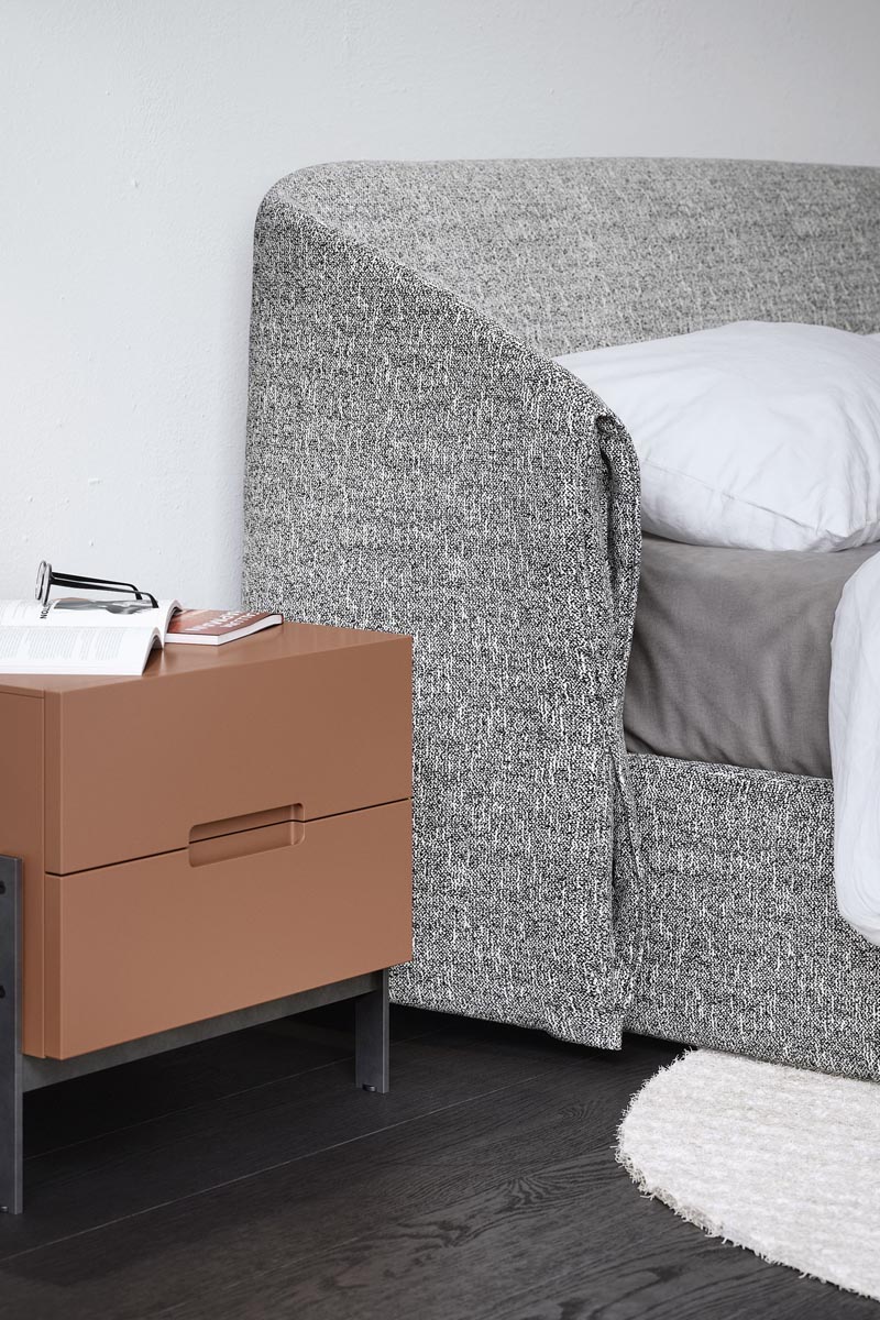 Letto matrimoniale moderno imbottito Top Lops Hide 9