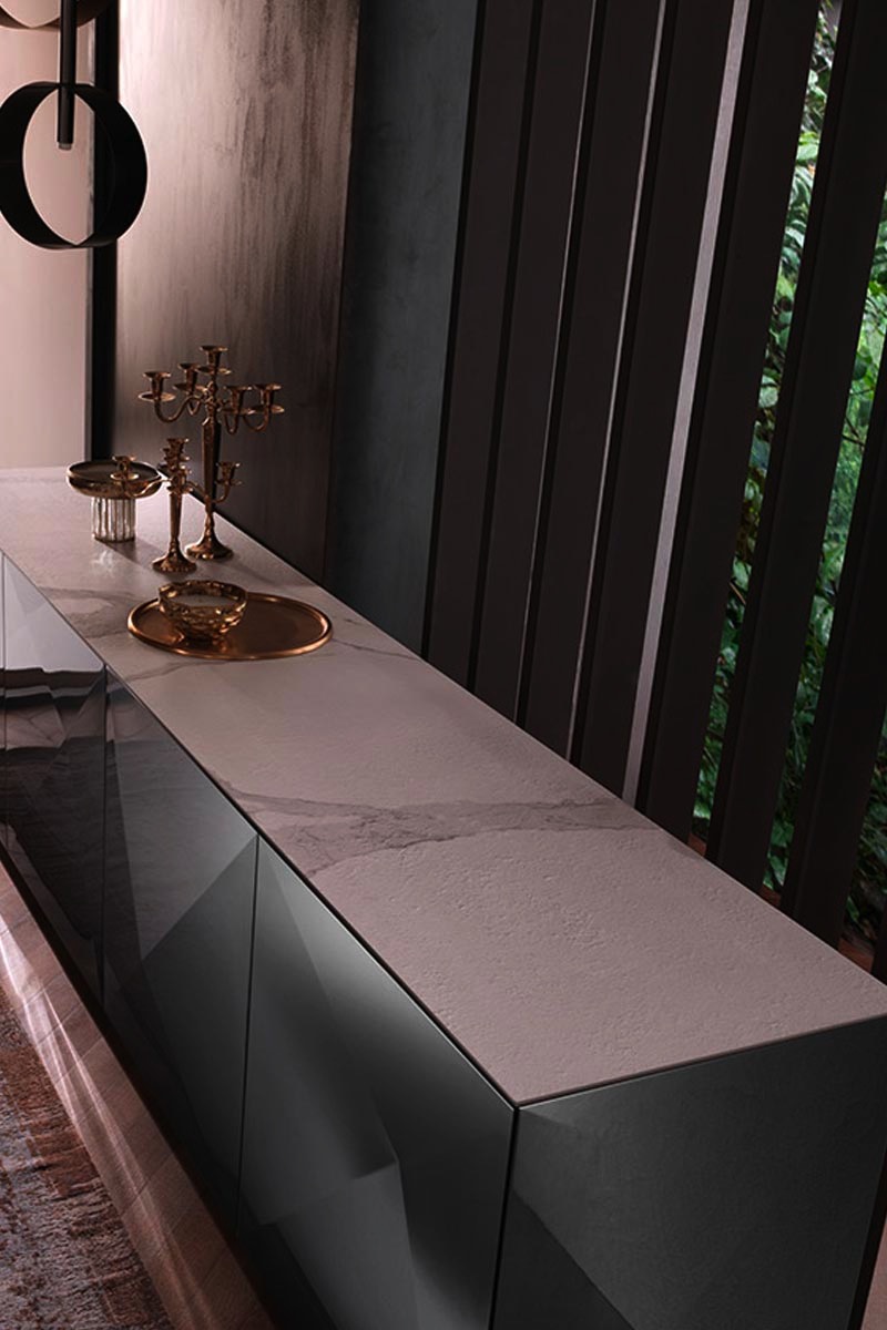 Madia moderna Riflessi Cubric 2