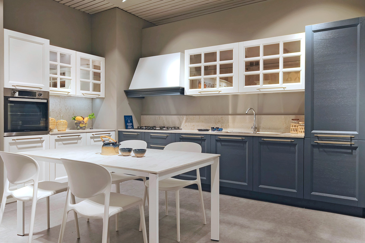 cucina classica Beverly negozio Lops Cinisello Monza Brianza Lissone