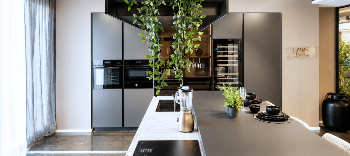 Campioni colore e materiali cucine Stosa con progettista Lops Dario